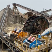 大型制砂生产企业投产新疆圈地？